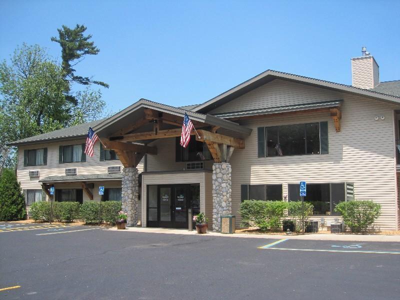Beachfront Hotel Houghton Lake Eksteriør bilde